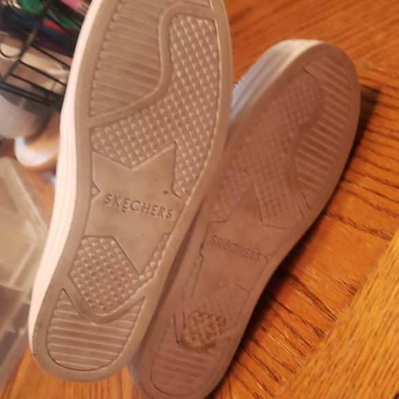 Sketcher shoes - Picture 3 of 6